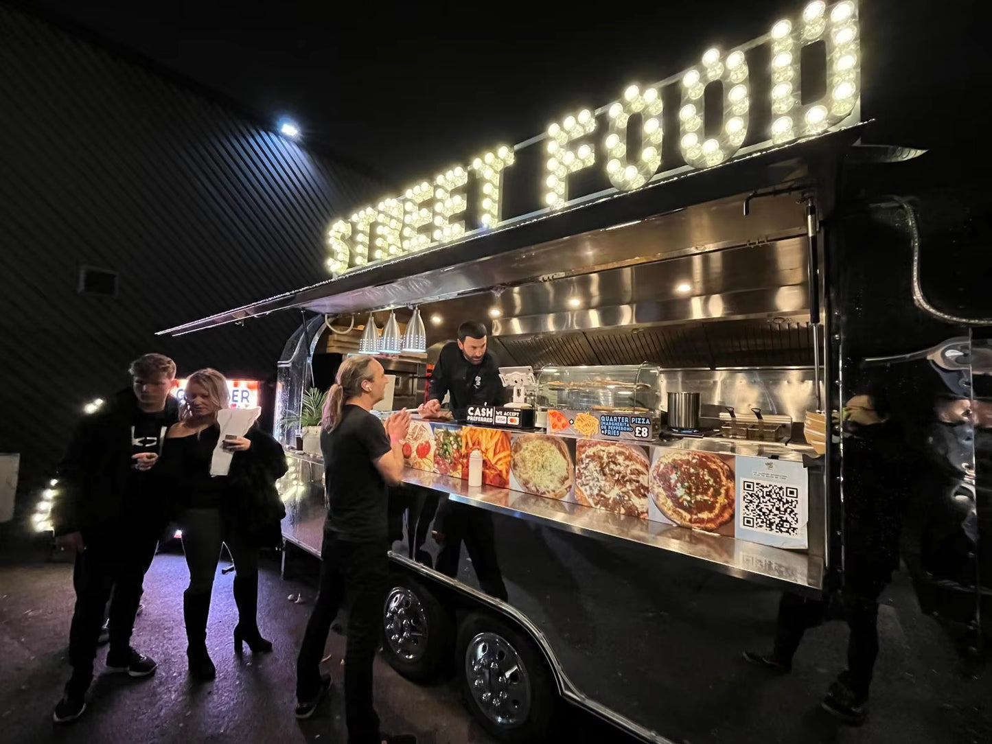Classic Stainless Steel Mobile Food Trailer with Serving Window