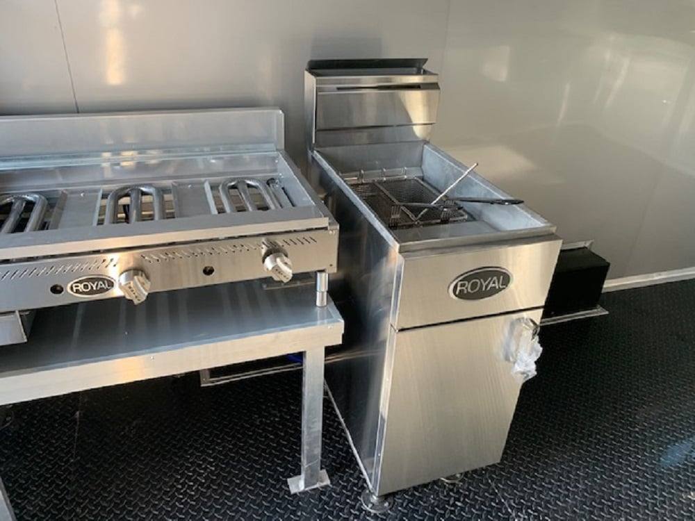 Brand New Spacious Fully Equipped 20ft Concession Food Trailer Free delivery (Made in USA)